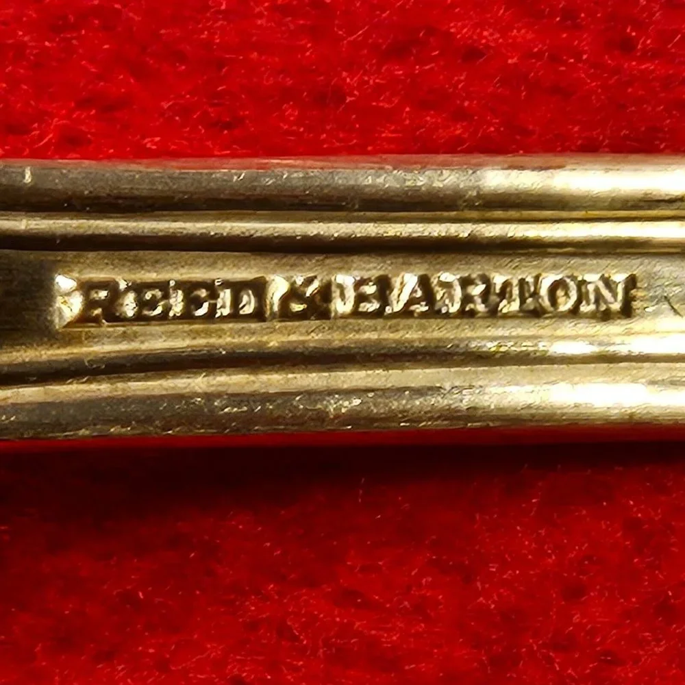 Reed & Barton Silver-Plate Silverware Lot of 11 Table Spoons w/silvercloth -RARE